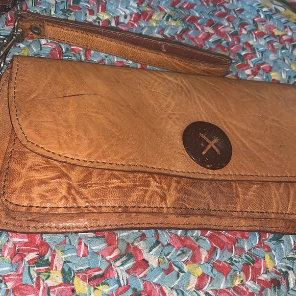 Unbranded Leather Clutch/Wristlet - Picture 2 of 9